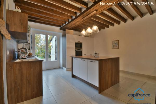 Maison à vendre de 188 m ²- 3 chambres à LABORDE commune de AUXERRE (89) - Terrain 1 740 m² - avec dépendances