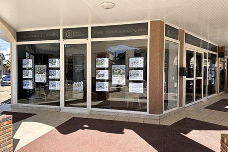 Maison à vendre  8 pièces - 212 m 2   GUERANDE  - 44