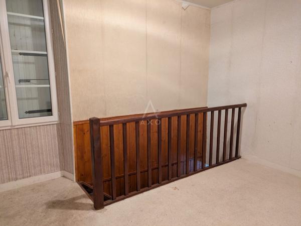 Centre ville de Matha, commerce et logement