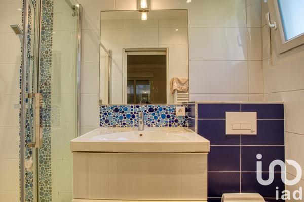 Maison 5 pièces de 146 m² à Saint-Raphaël (83700)