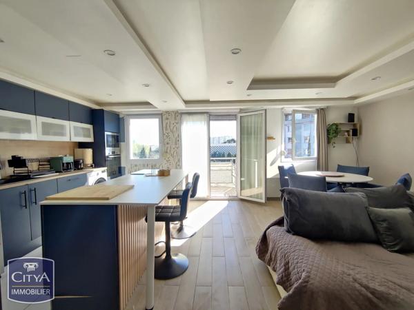 Appartement à vendre 3 pièces 65.2m² Nîmes (30000)