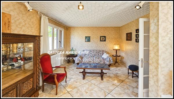 Maison à vendre 6 pièces AUCH (32) à 5 minutes du centre ville - Grand bâtiment d'exploitation.