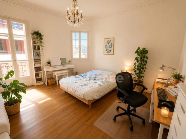 A vendre, Appartement vendu loué, 80 m², Rue Clément Roassal, Nice, 06000, Alpes-Maritimes
