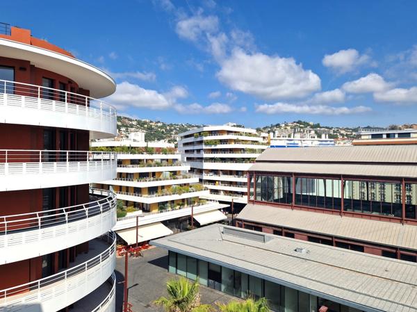 A vendre, Appartement vendu loué, 80 m², Rue Clément Roassal, Nice, 06000, Alpes-Maritimes