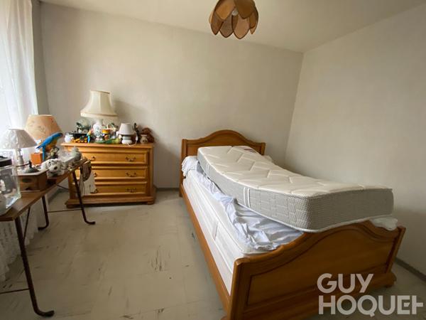 Vallée de la Conie, Longère avec dépendances