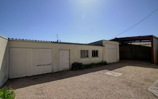 Maison à vendre    4 pièces •  Saran