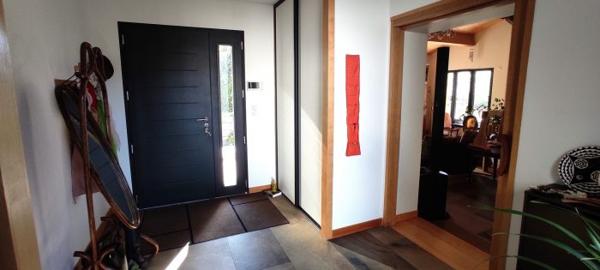 Maison contemporaine Saintes CENTRE VILLE 203 m²