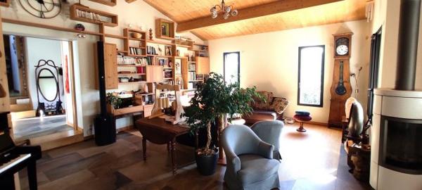 Maison contemporaine Saintes CENTRE VILLE 203 m²