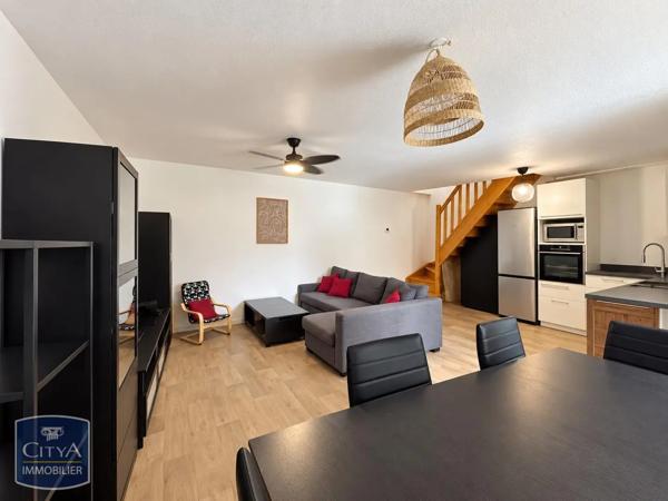 Appartement à louer 3 pièces 76m² Rive-de-Gier (42800)