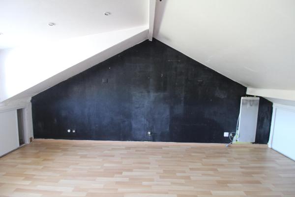 CORMEILLES-EN-PARISIS - QUARTIER CENTRE HAUT - MAISON 90 M² - 3 CHAMBRES - TERRAIN 392 M² - TERRASSE - GARAGE - PARKING - SOUS SOL -