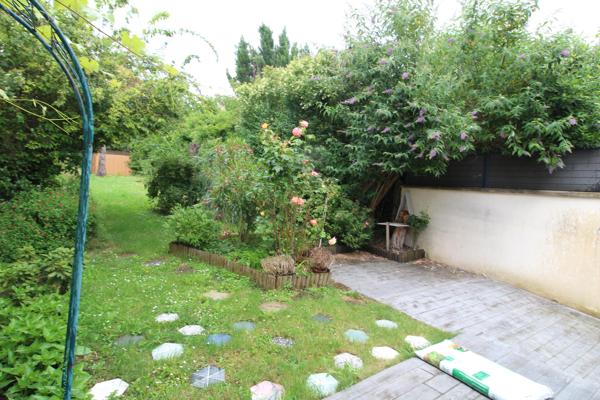 CORMEILLES-EN-PARISIS - QUARTIER CENTRE HAUT - MAISON 90 M² - 3 CHAMBRES - TERRAIN 392 M² - TERRASSE - GARAGE - PARKING - SOUS SOL -