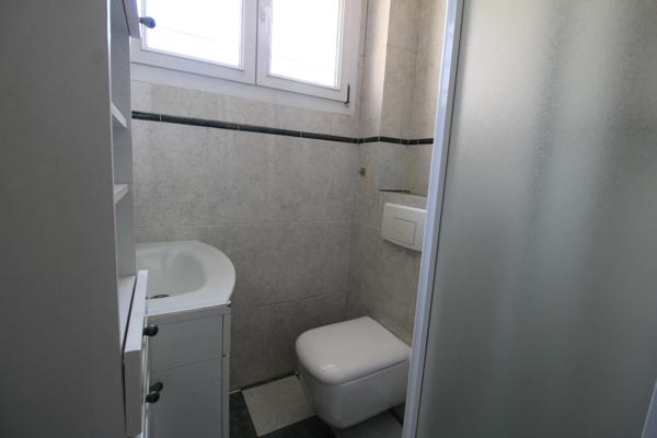 CORMEILLES-EN-PARISIS - QUARTIER CENTRE HAUT - MAISON 90 M² - 3 CHAMBRES - TERRAIN 392 M² - TERRASSE - GARAGE - PARKING - SOUS SOL -