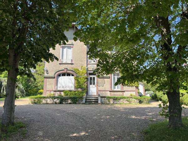 Vente Propriété 7 pièces 180 m2 à Anet