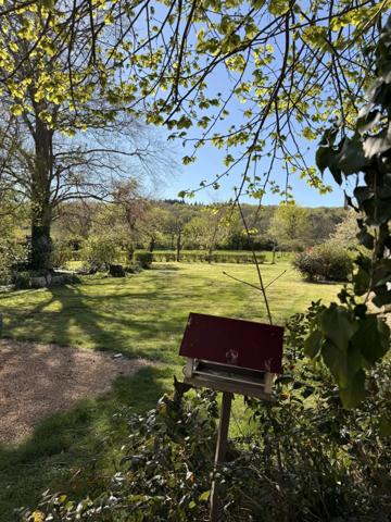 Vente                                                      Propriété
                        
                     7 pièces                      180 m2                     à Anet