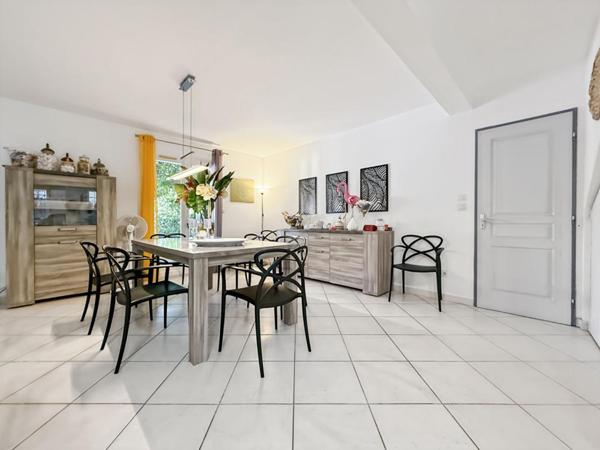 À VENDRE MAISON AU GRAU DU ROI AVEC PISCINE