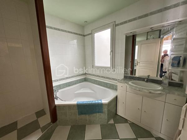 Immeuble mixte de 280 m²