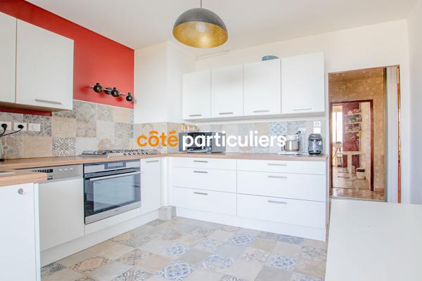 Vente
                Appartement65 m² - 3 Pièces -
                    ANNEMASSE (74100)