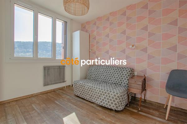 Vente
                Appartement65 m² - 3 Pièces -
                    ANNEMASSE (74100)
