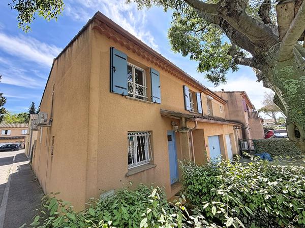 Maison Orange 4 pièce(s) 103 m2 avec terrain + garage