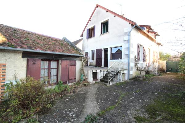 La Guerche-sur-l'Aubois (18150) Maison familiale avec jardin – La Guerche-sur-l’Aubois