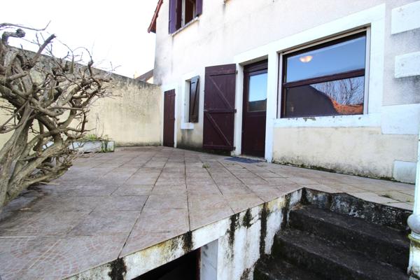 La Guerche-sur-l'Aubois (18150) Maison familiale avec jardin – La Guerche-sur-l’Aubois