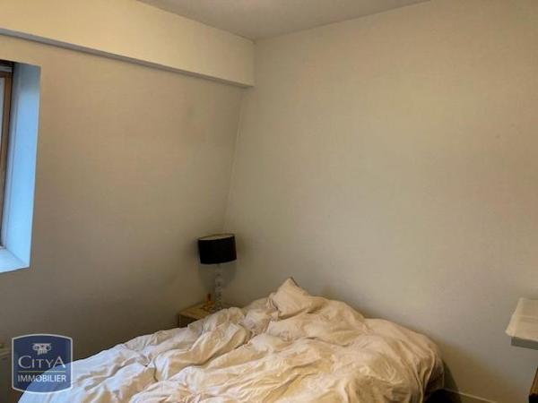 Appartement à louer 2 pièces 48.81m²