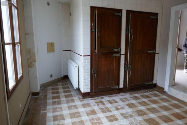 Maison de ville à vendre à Saint-Gaultier dans l'Indre (36800), ref : 037/2201