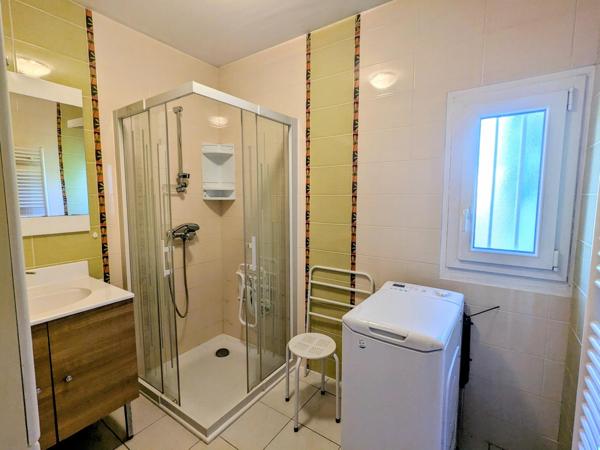 Rare maison plain pied 3 chambres avec garage et combles aménagés