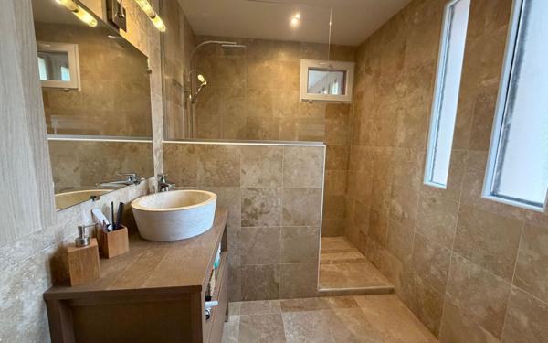 Appartement à vendre    4 pièces •  Bourg-de-Péage