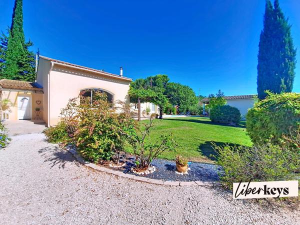 Propriété d’exception à Istres – Vue panoramique sur la colline & cadre zen