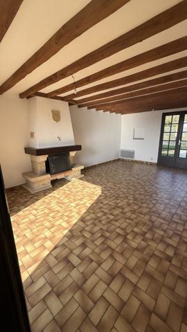 À vendre - Maison plain-pied, 3 pièces située à Sougé (41800)