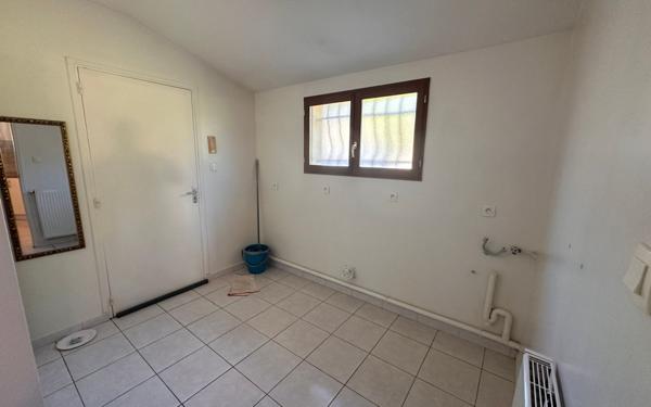 Maison à louer    3 pièces • 81 m2 Nègrepelisse