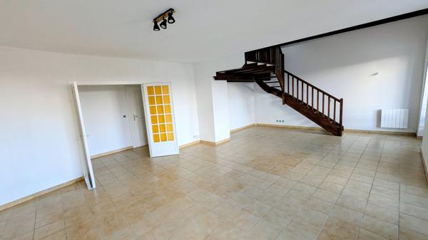 Appartement Bourg De Peage 78.45 m2 avec cave et garage. , Bourg de peage Appartement Bourg De Peage 78.45 m2 avec cave et garage. , Bourg de peage