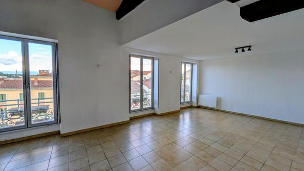 Appartement Bourg De Peage 78.45 m2 avec cave et garage. , Bourg de peage Appartement Bourg De Peage 78.45 m2 avec cave et garage. , Bourg de peage