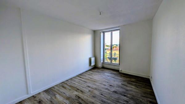 Appartement Bourg De Peage 78.45 m2 avec cave et garage. , Bourg de peage Appartement Bourg De Peage 78.45 m2 avec cave et garage. , Bourg de peage