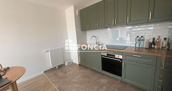 Location Appartement 3 pièces 61.7 m² - Aubergenville 78410