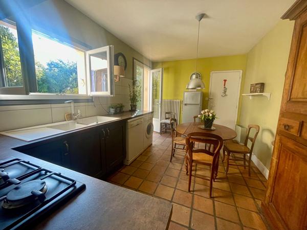 A VENDRE PUILBOREAU MAISON 130M2 AVEC GARAGE ET JARDIN