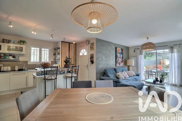 Maison à vendre 4 pièces 83 m² Solliès-Toucas