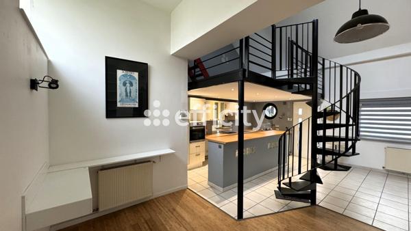 Loft 5 pièces - 98 m²