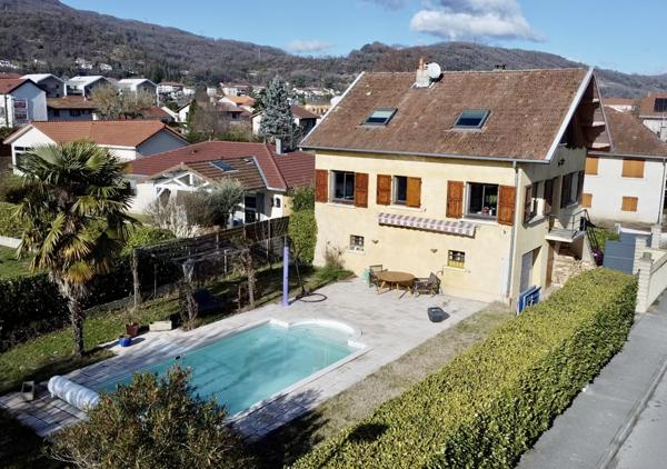 Maison 5 pièces - 98 m² Exclusivité efficity