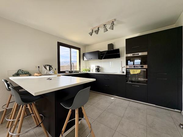 Maison 5 pièces - 98 m² Exclusivité efficity