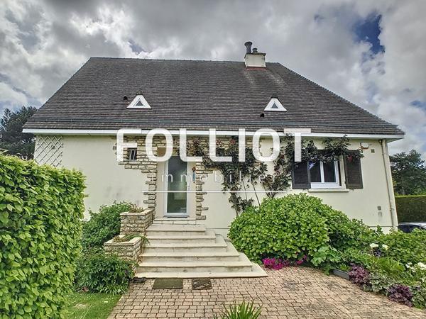 Maison de caractère à vendre à Bayeux - Référence MV12654OF