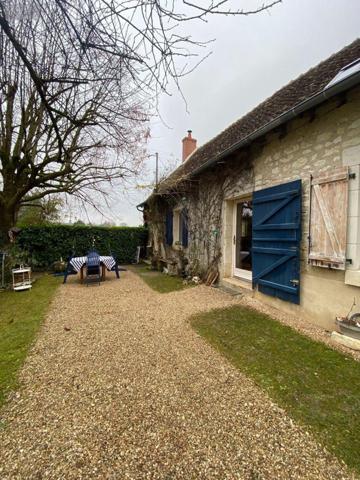 Maison à vendre à Jeu-Maloches dans l'Indre (36240), ref : 11832/2600