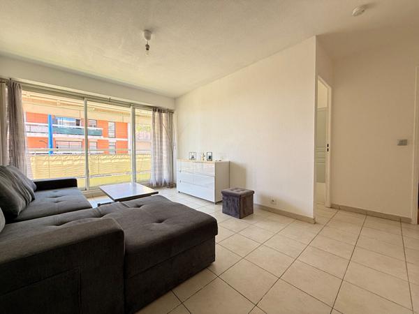 2 PIÈCES AVEC VUE MER ? VILLENEUVE-LOUBET