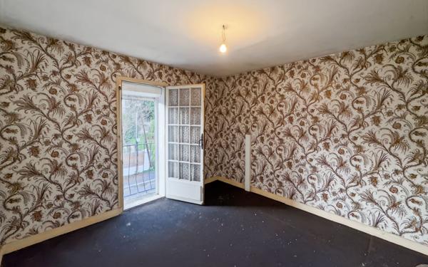 Maison à vendre    3 pièces • 135 m2 Périgueux