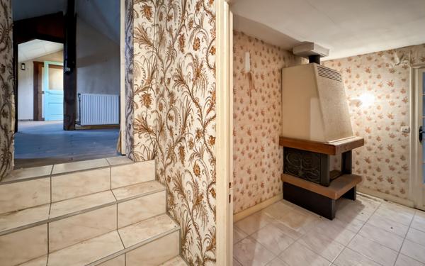 Maison à vendre    3 pièces • 135 m2 Périgueux