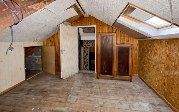 Maison à vendre    3 pièces • 135 m2 Périgueux