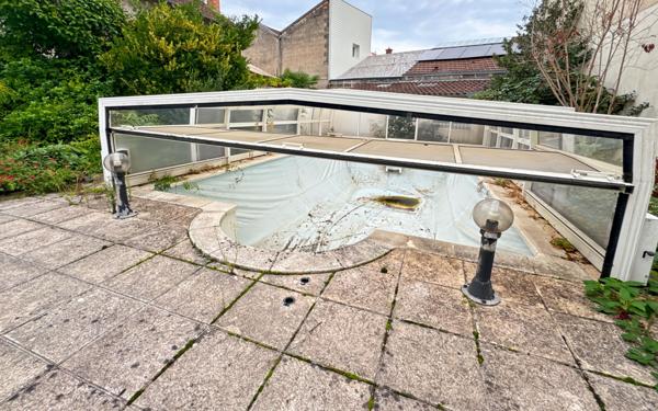 Maison à vendre    3 pièces • 135 m2 Périgueux