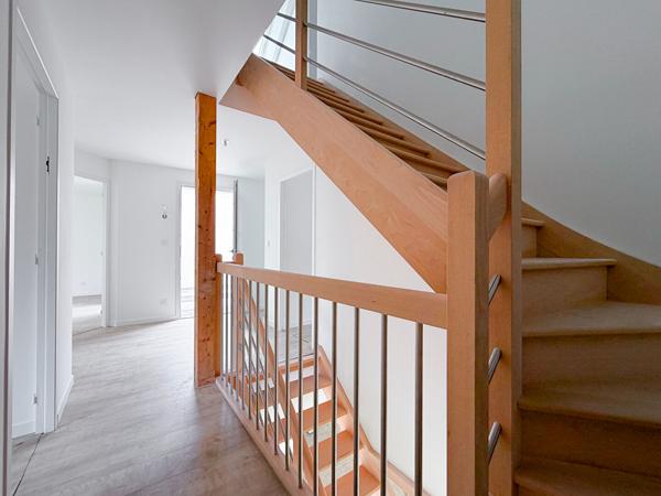 LES PONTS-DE-CÉ - Maison contemporaine neuve de 148 m² avec 5 chambres, jardin et parking !