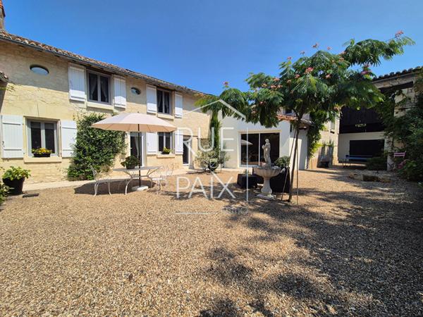 86200 CHALAIS Maison Chalais 8 pièce(s) 177 m2